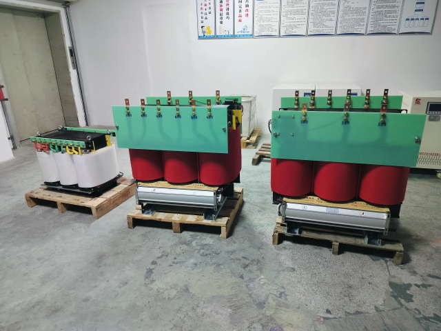 东山KS11-1000KVA矿用变压器